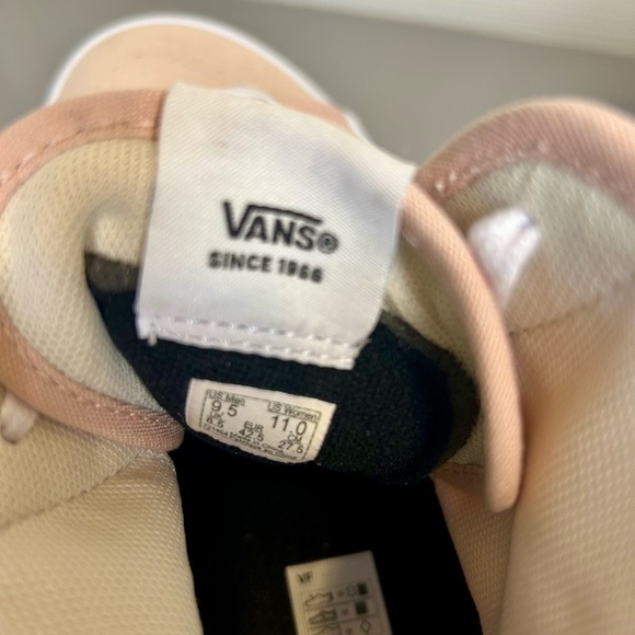 “Vans” NWT ‘Dusty Rose’ Pink High Tops Wafflecup Sole Size 11 Women’s 9.5 Men’s - Picture 9 of 13